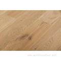 UV lacquered brushed European oak solid fumed Flooring